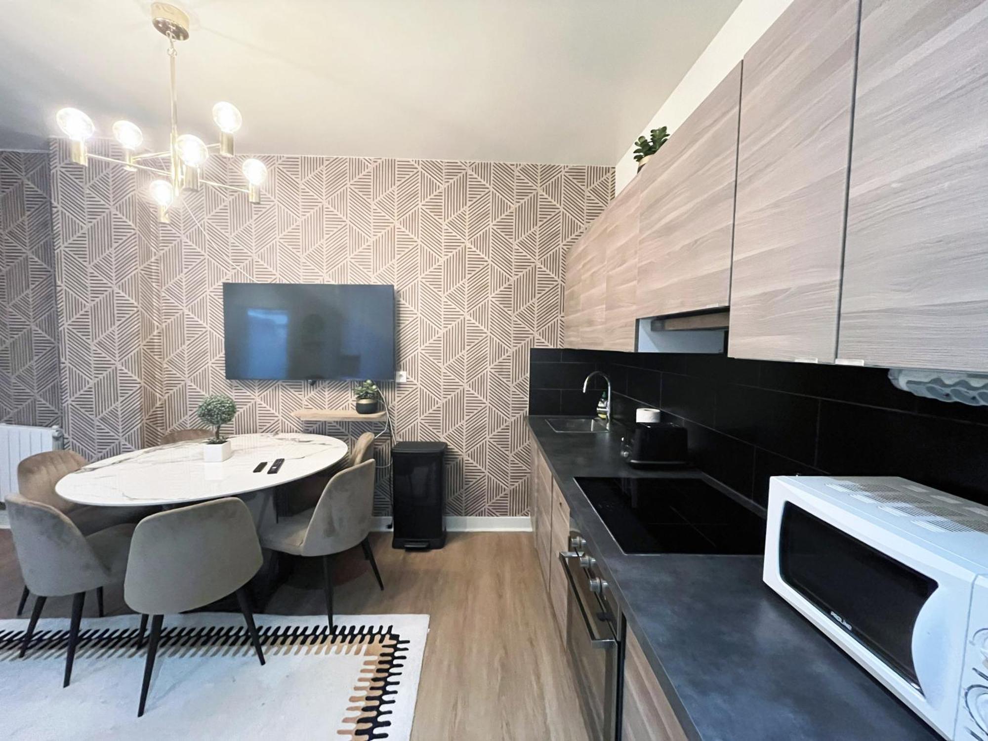 06 - Designed Flat Paris Grands Boulevards Apartment Exterior photo